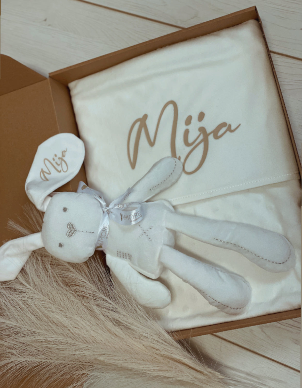 Hello World darilni paket