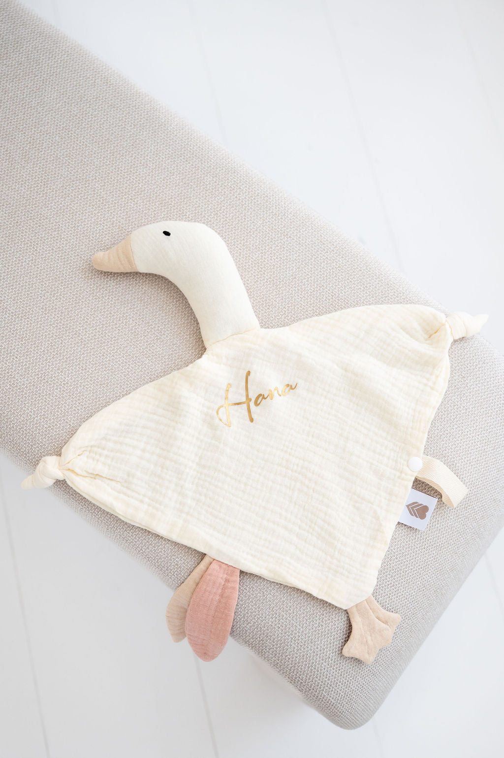 Ninica Swan