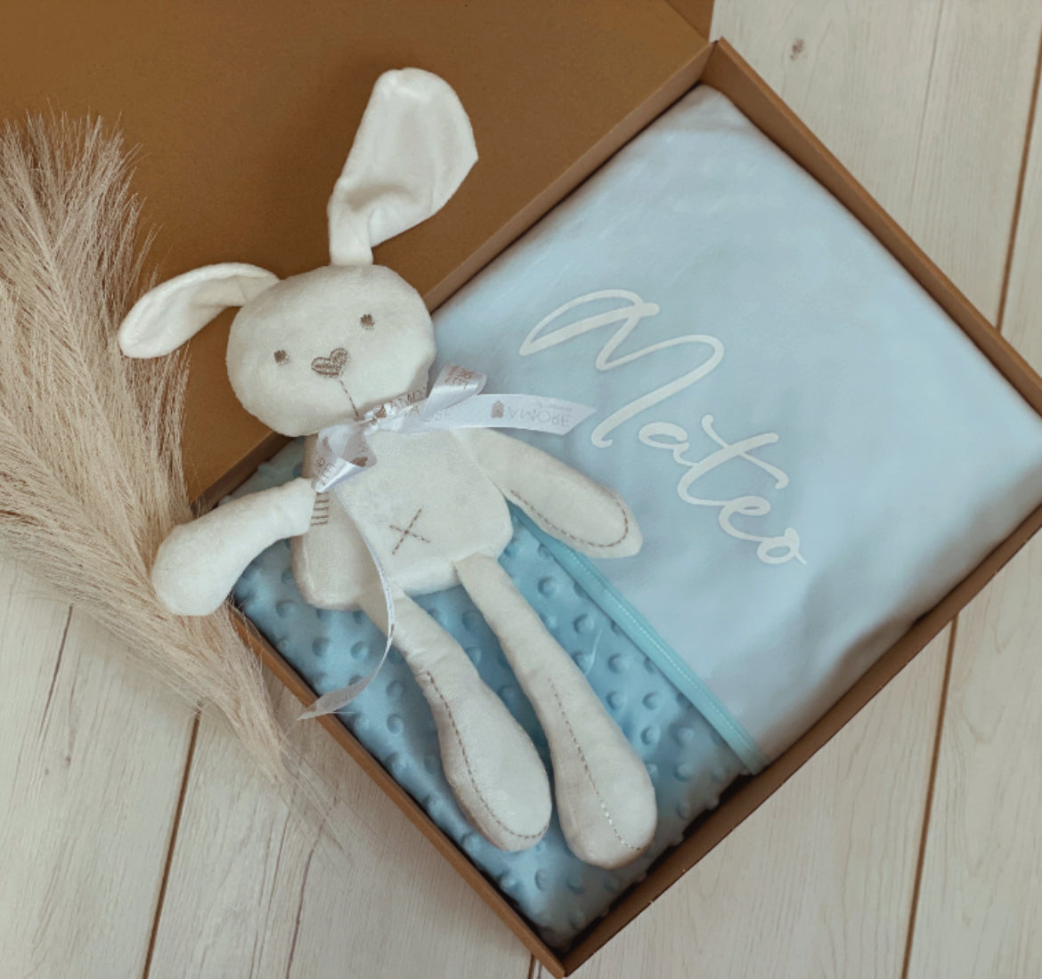 Hello World darilni paket